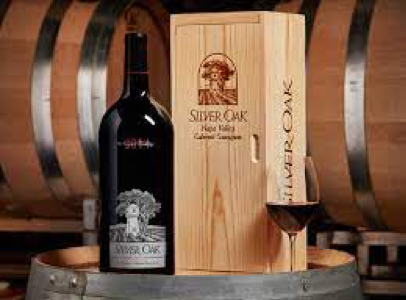 Magnum of Silver Oak Napa Valley signed by owner David Duncan, wine bottle and wooden box