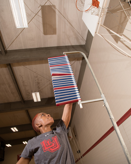 Health and Kinesiology student tests vertical jump