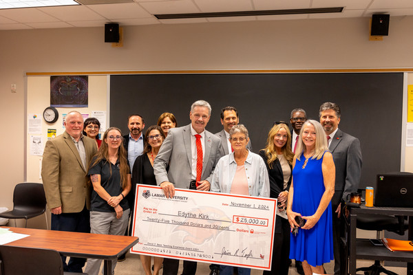 2024 Beck Teaching Excellence Edythe Kirk Group Photo