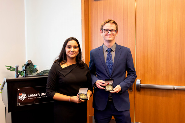 Shugart, Verma present research at David J. Beck Fellowship ceremony 