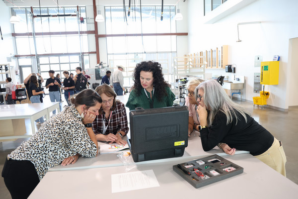 College of Engineering hosts STEM Teacher Workshop