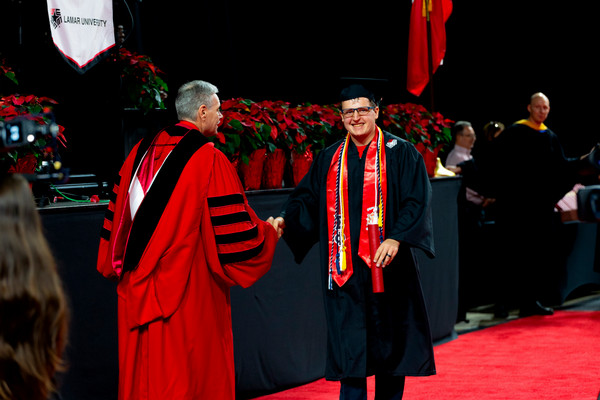 Lamar University celebrates fall commencement 